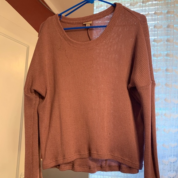 Purple sweater - Picture 2 of 3